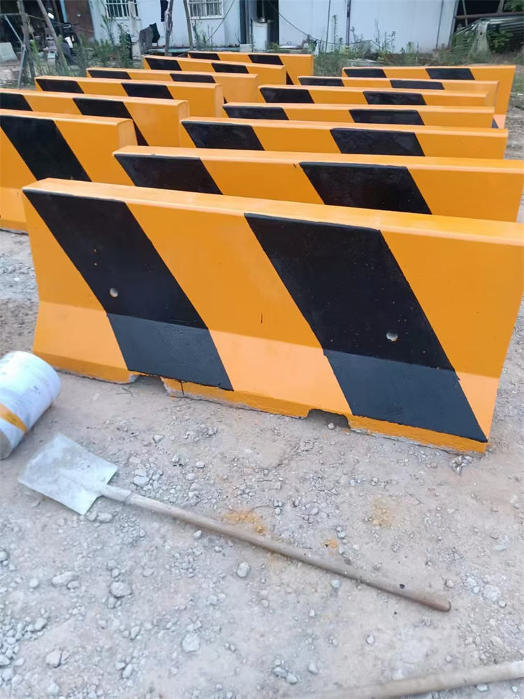路沿石  隔离墩17